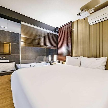 Haeundae Gary Cooper Hotel Busan Exterior foto