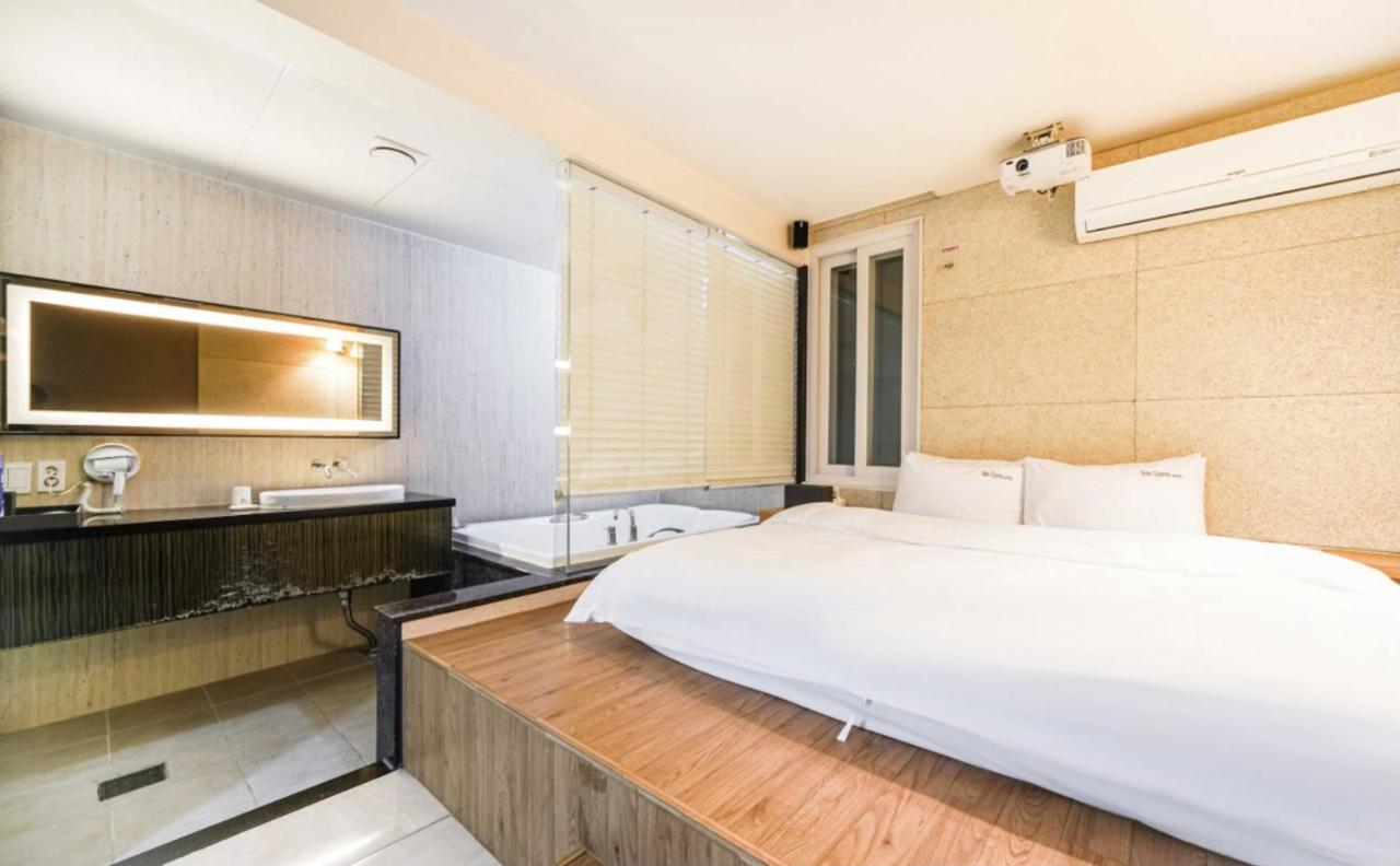 Haeundae Gary Cooper Hotel Busan Exterior foto